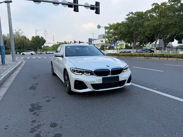 BMW 3 Series 2021 325Li M Sport Package