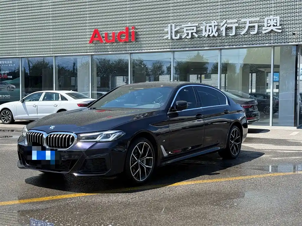 BMW 5 Series 2022 Facelift II 530Li Premium Package M Sport