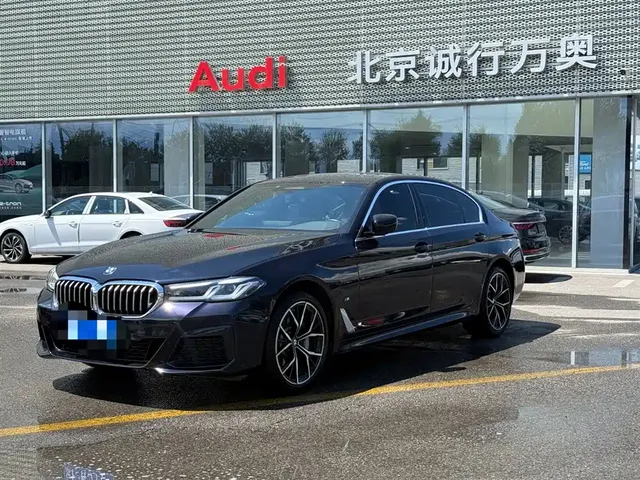 BMW 5 Series 2022 Facelift II 530Li Premium Package M Sport
