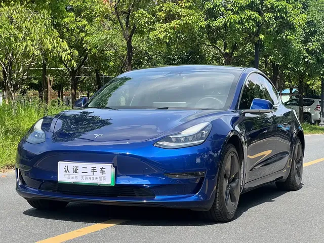 Tesla Model 3 2020 Facelift Long Range Rear-Wheel Drive