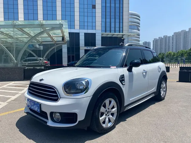 MINI COUNTRYMAN 2017 1.5T COOPER