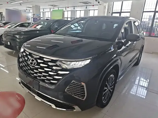 Hyundai Kustu 2024 270TGDi LUX Premium Edition
