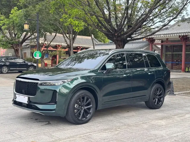 Li Auto Li ONE 2020 Extended Range 6-seater