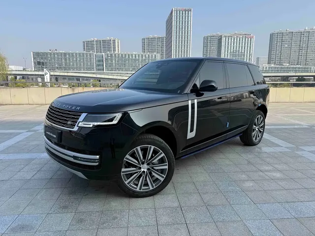 Land Rover Range Rover 2025 3.0 L6 400PS Genesis Extended Wheelbase
