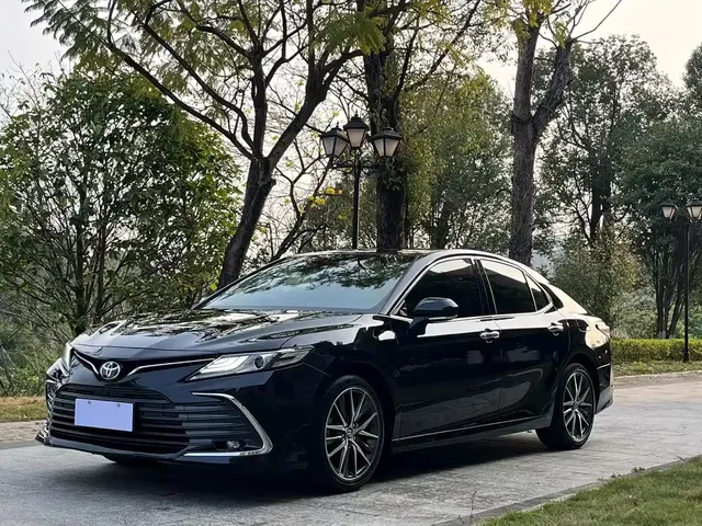 Toyota Camry 2021 2.5G Luxury Edition