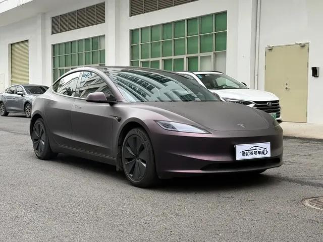 Tesla Model 3 2023 Rear-Wheel Drive