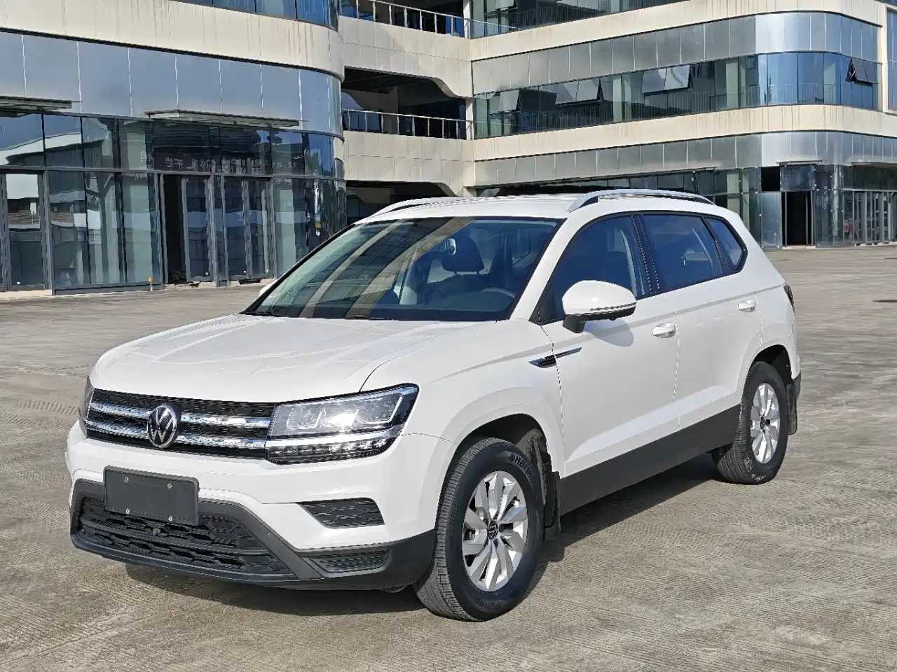 Volkswagen Tharu 2020 280TSI 2WD Trend Edition China VI