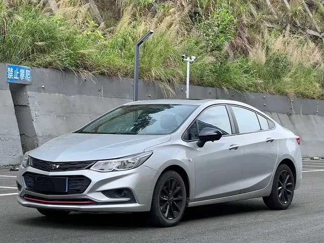 Chevrolet Cruze 2018 Redline 320 Automatic Urban Edge Edition