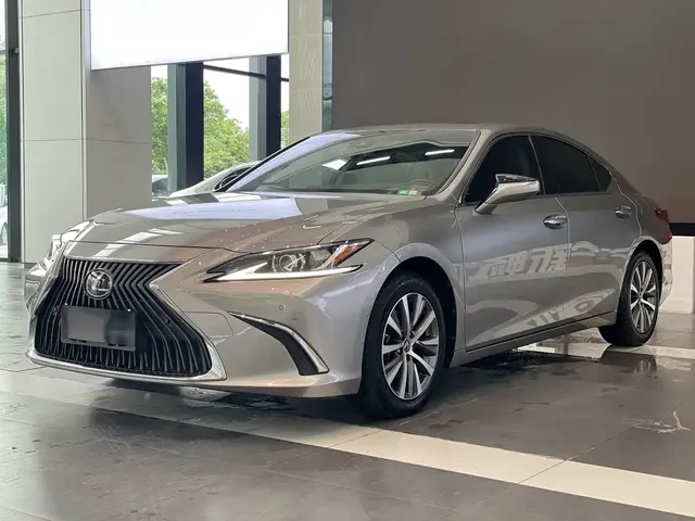 Lexus ES 2020 200 Excellence