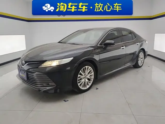 Toyota Camry 2018 2.5G Luxury Edition