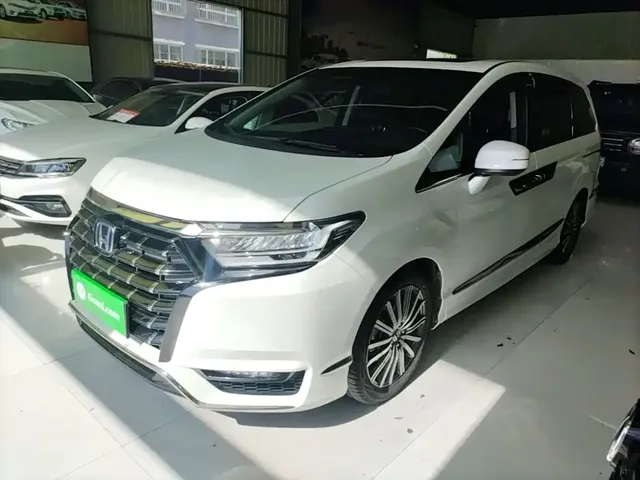 Honda Elysion 2022 2.0L e:HEV Luxury First Edition