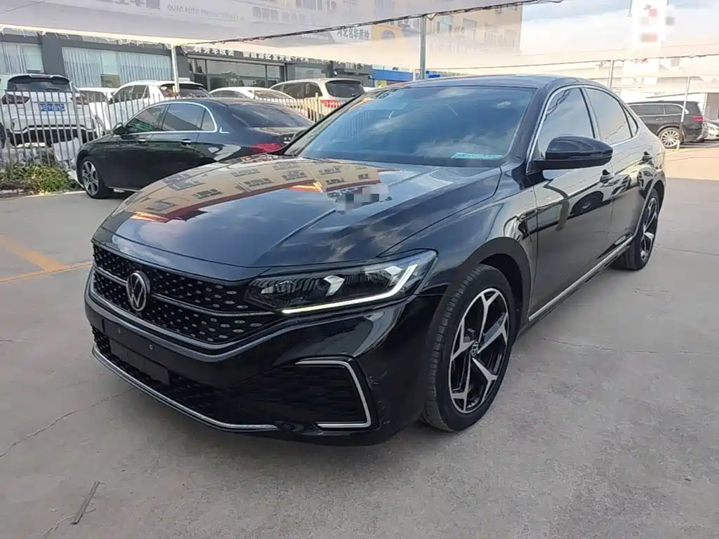 Volkswagen Passat 2024 380TSI Starlight Dragon Soaring Edition