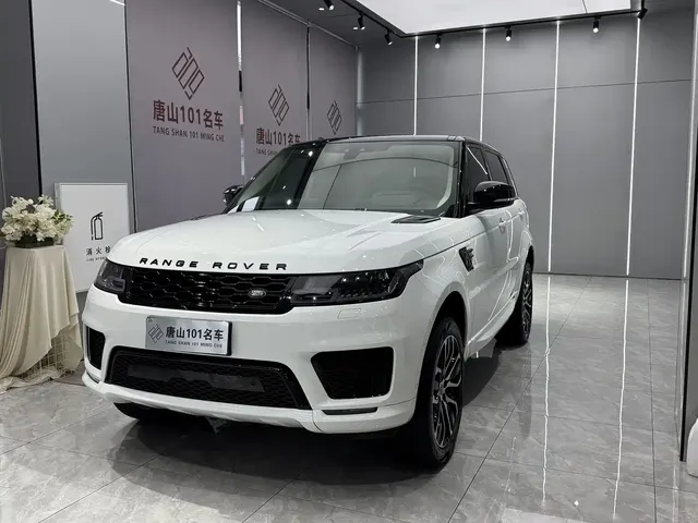 Land Rover Range Rover Sport 2022 3.0 L6 Gloss Black Edition