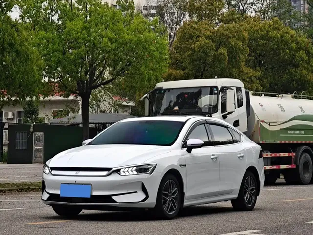 BYD Qin PLUS 2023 Champion Edition EV 510KM Leading Type