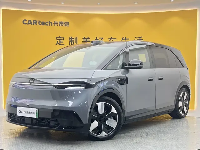 ZEEKR MIX 2025 Smart Driving Edition
