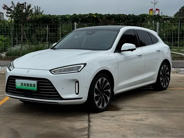 AITO Wenjie AITO M5 2022 Extended Range AWD Ultimate Edition
