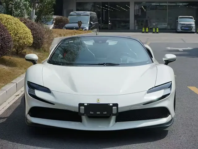 Ferrari SF90 2021 3.9T V8 Spider