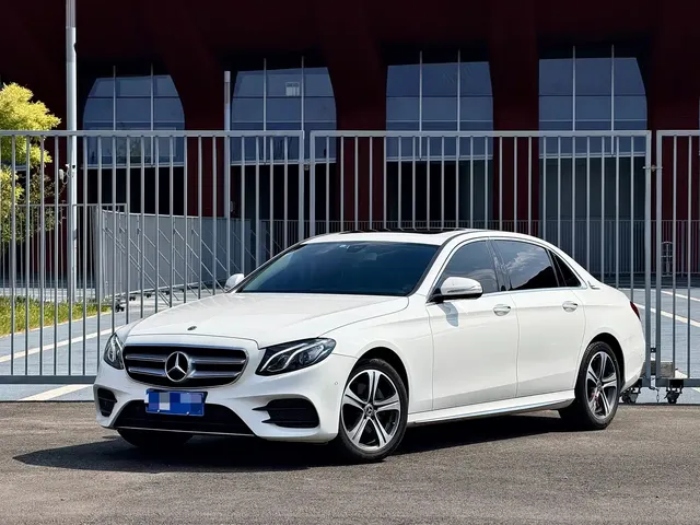 Mercedes-Benz E-Class 2019 E 200 L Sport
