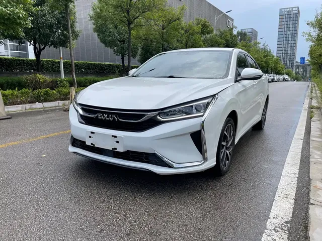 Dongfeng Aeolus Yixuan 2020 230T Automatic Dazzle Edition