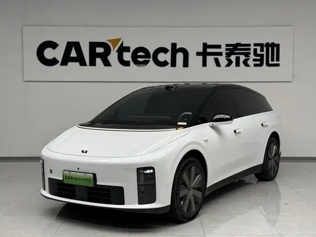 Li Auto i6 2025 4WD Base Model
