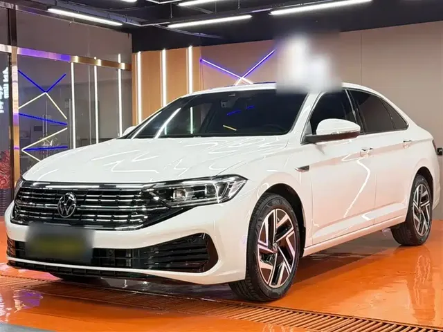 Volkswagen Sagitar 2025 300TSI DSG Surpass Edition