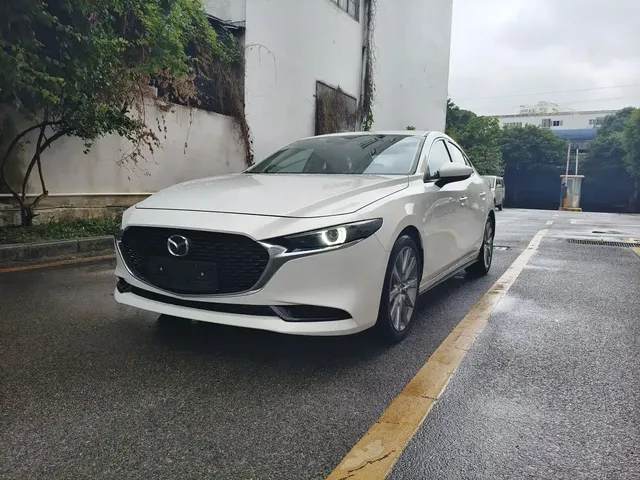 Mazda 3 Axela 2020 2.0L Automatic Zhi Ya Edition