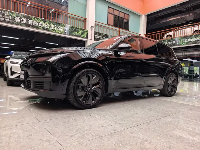 Li Auto Li Xiang L9 2023 Model Pro