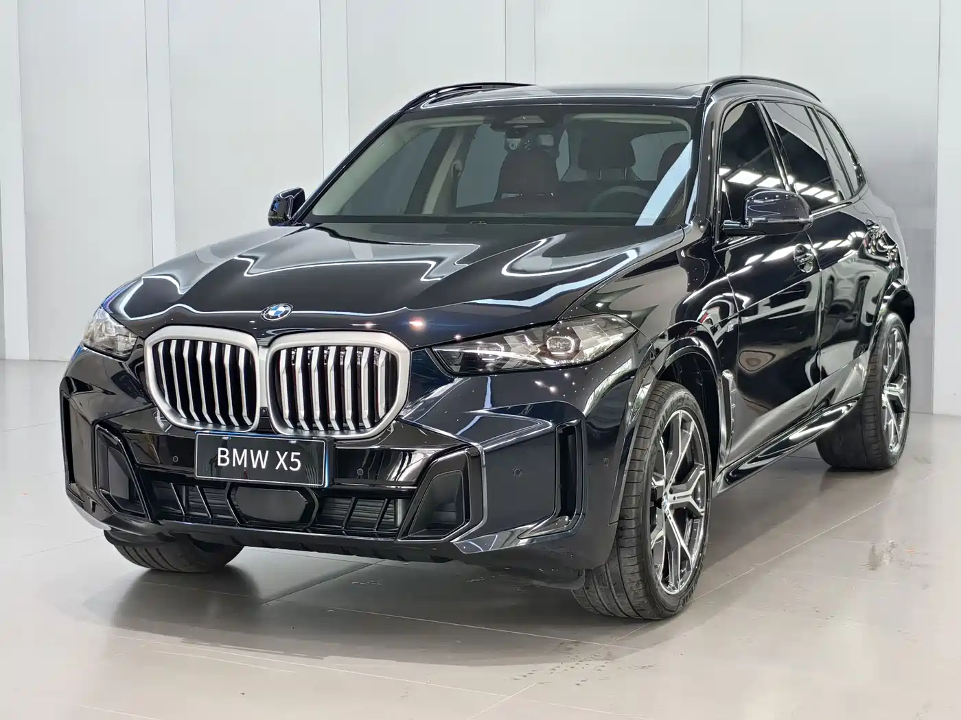 BMW X5 2026 xDrive 30Li Luxury M Sport Night Edition Package