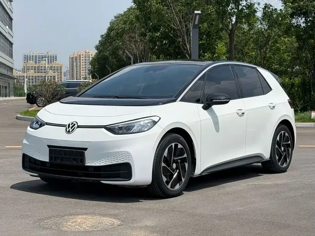 Volkswagen ID.3 2024 Outstanding Edition