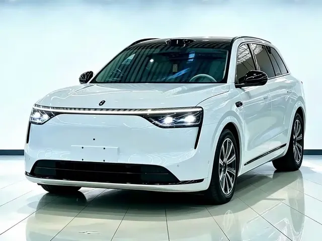 AITO Wenjie AITO M8 2025 Model Extended Range Max+ Edition 53.4kWh 6-Seater
