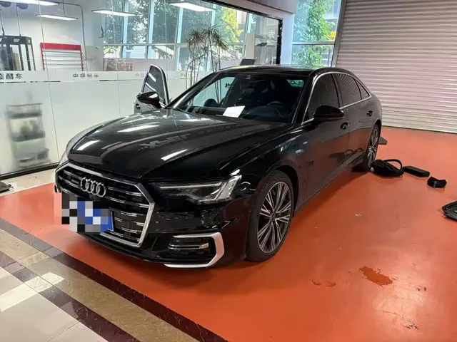 Audi A6L 2023 Facelift 55 TFSI quattro Exclusive Dynamic