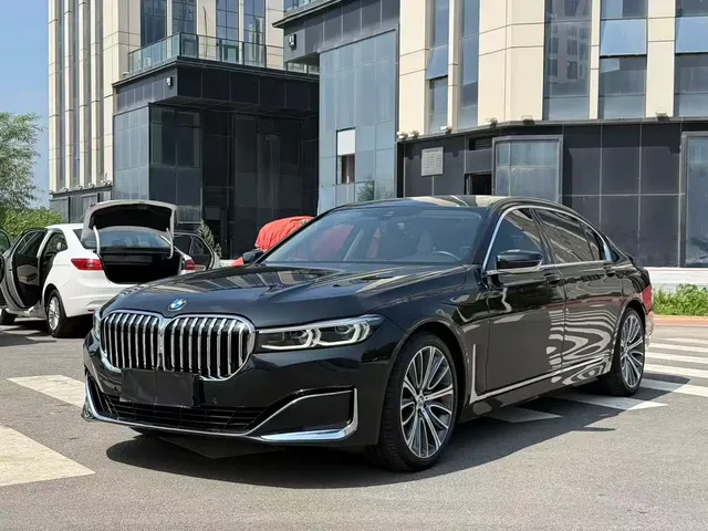 BMW 7 Series 2021 Model 740Li Leading Luxury Package