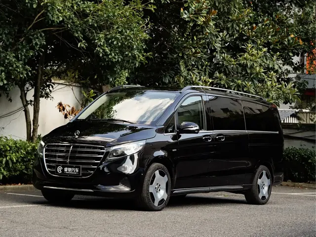 Mercedes-Benz V-Class 2024 V 300 L Long Wheelbase Luxury Edition