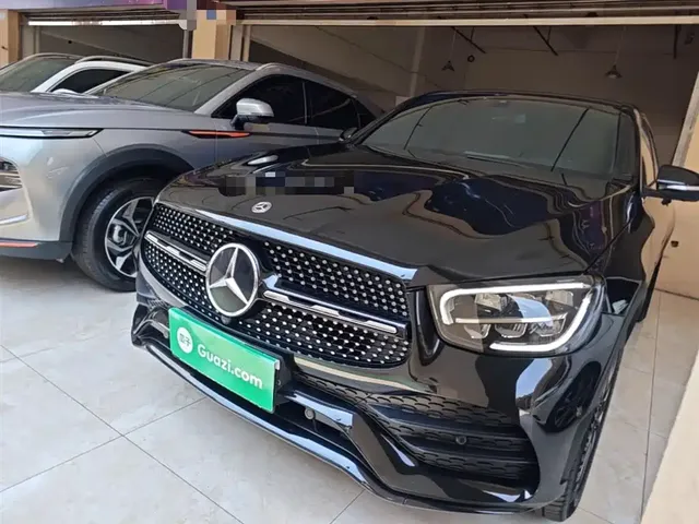 Mercedes-Benz GLC Coupe 2020 GLC 260 4MATIC Coupe SUV