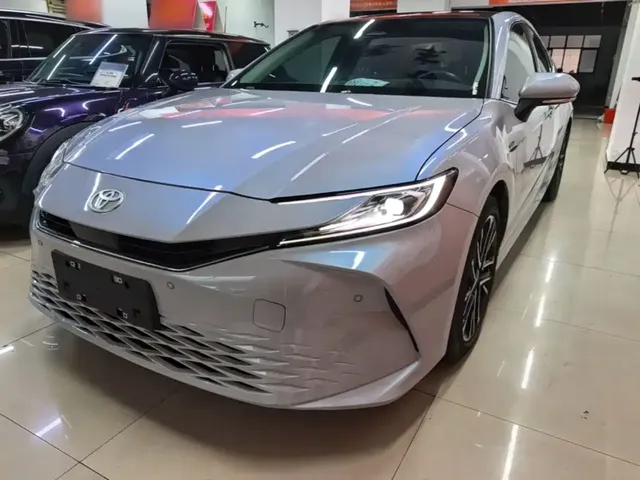 Toyota Camry 2024 Hybrid 2.0HG Premium Edition
