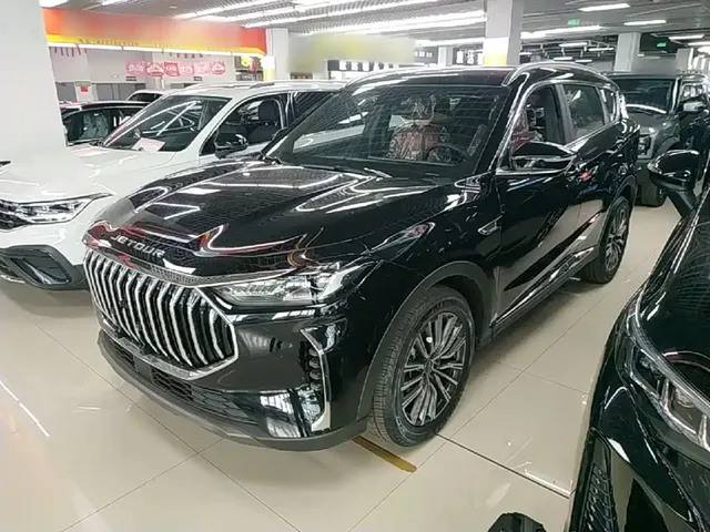 Jetour X70 PLUS 2025 Champion Edition 1.5T DCT Champion PRO 5-seater