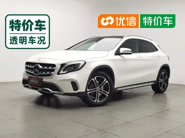 Mercedes-Benz GLA 2018 GLA 200 Fashion
