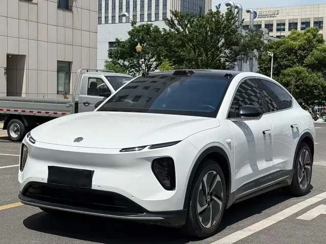 NIO EC6 2023 75kWh