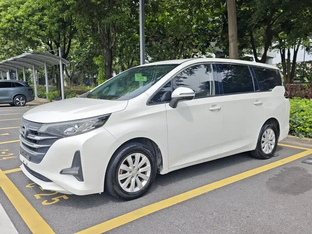 GAC Trumpchi M6 2021 270T DCT Luxury Edition (7-Seater)