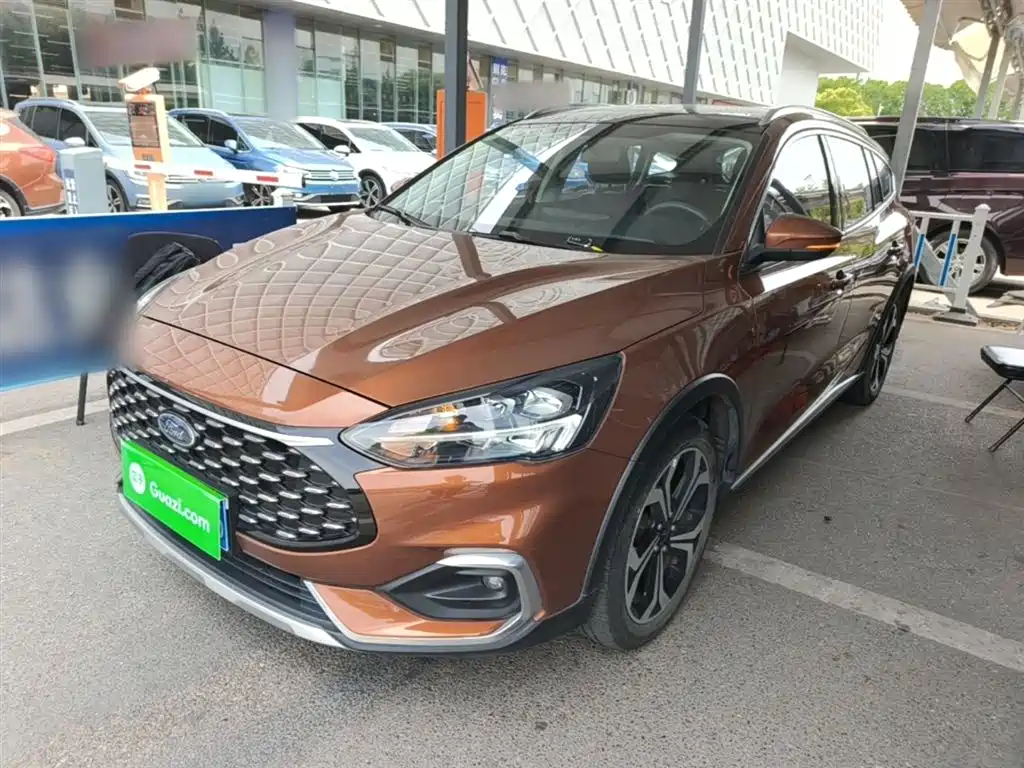 Ford Focus 2021 Shooting Brake EcoBoost 180 Auto Hunter