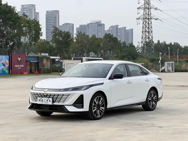 Changan Eado 2025 Model Year Facelift 1.5T 500Bar Premium Edition