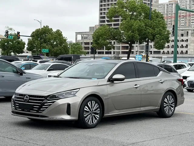 Nissan Teana 2022 2.0L XL-Upr Premium Edition