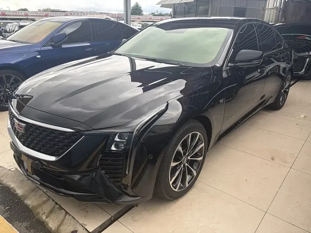 Cadillac CT5 2025 Model 28T Urban Sport Edition