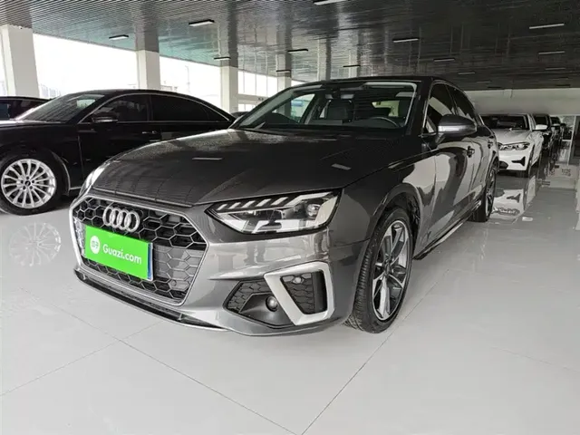 Audi A4L 2022 40 TFSI Luxury Dynamic
