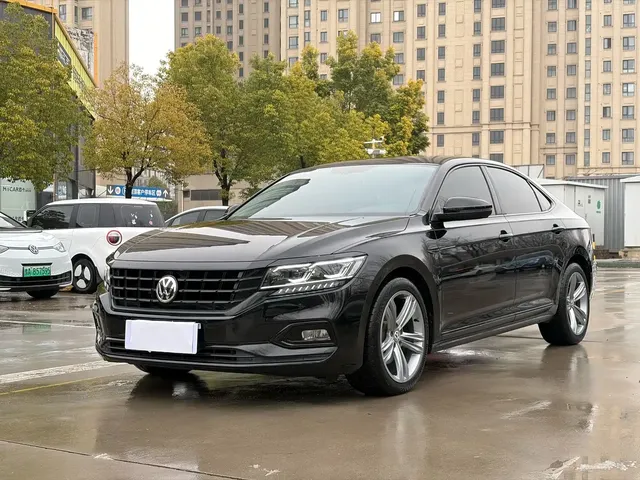 Volkswagen Passat 2019 Model 380TSI Luxury Edition China VI