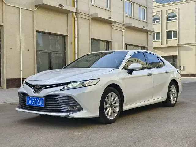 Toyota Camry 2019 Facelift 2.0G Luxury Edition