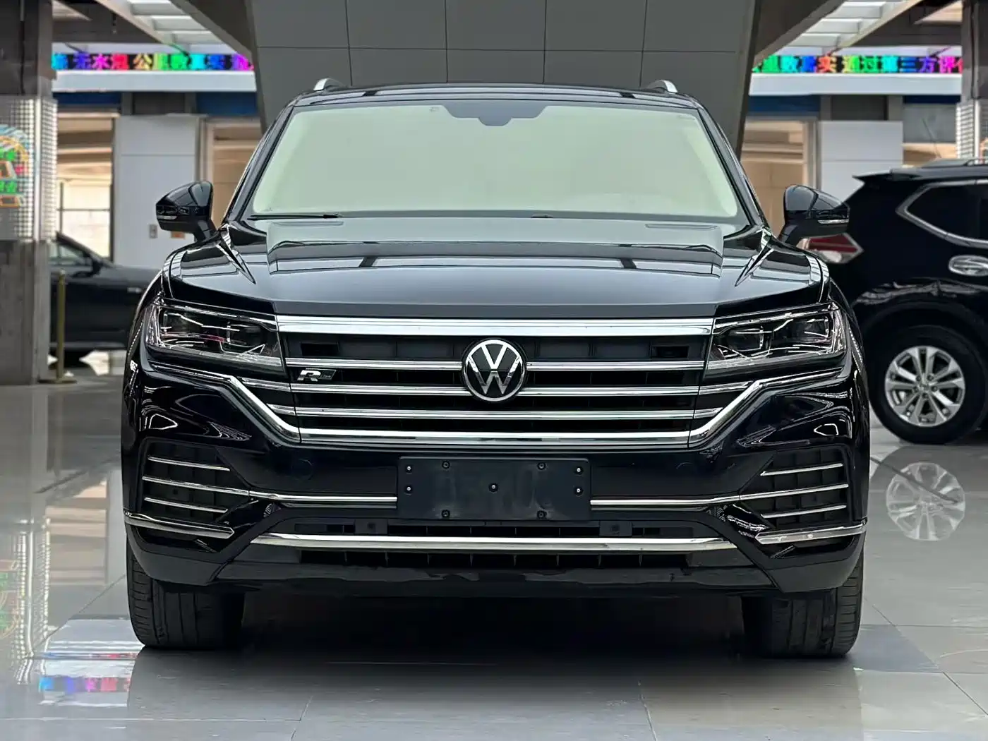 Volkswagen Touareg 2021 2.0TSI Pilot Special Edition