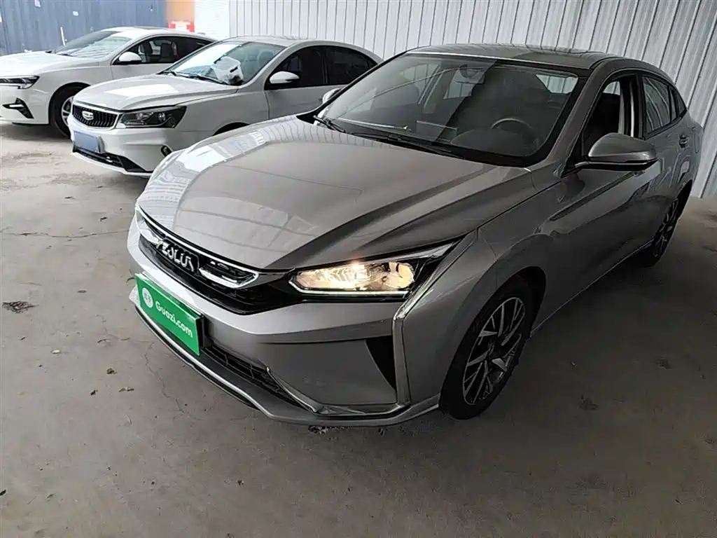 Dongfeng Aeolus Yixuan 2020 230T Automatic Dazzle Edition