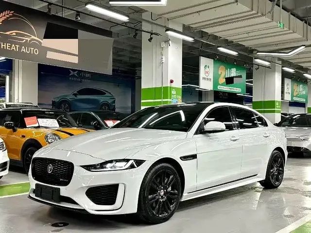 Jaguar XEL 2021 2.0T 250PS Gloss Black Sport Edition