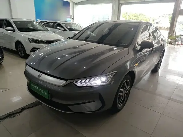 BYD Qin PLUS 2024 Glory Edition EV 420KM Surpass
